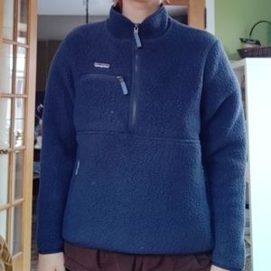 Patagonia fluffy half zip up